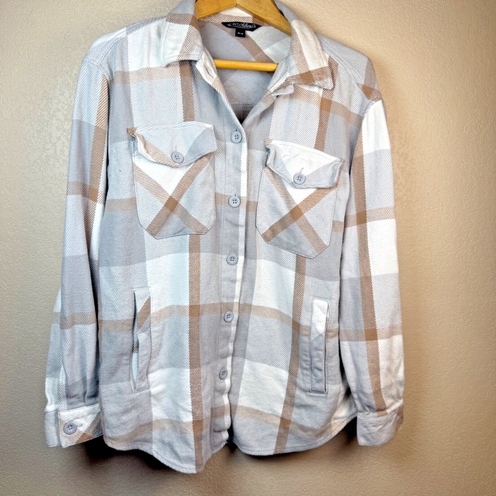 BC Clothing Plaid‎ Flannel Shacket Women's Size M